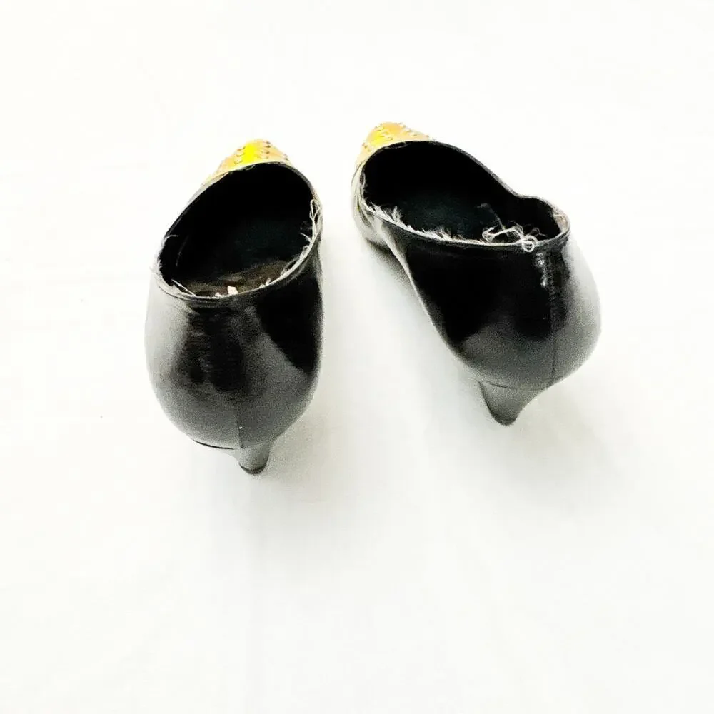 Beverly Feldman Black Shoes Contrast Cap Toe Square Heel Gold Tip Size 7.5